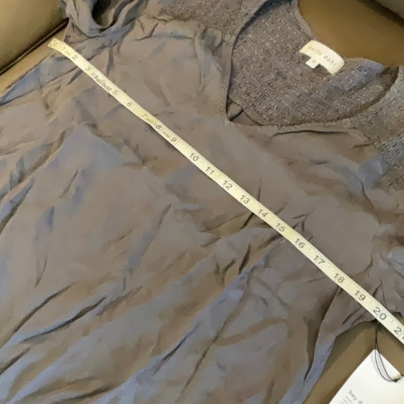 Bella Dahl Smocked Top dark grey - Picture 5 of 7